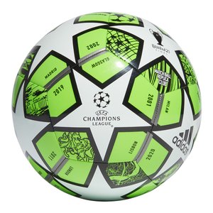 bola-futebol-campo-adidas-ucl-