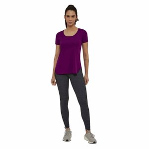 Camiseta Alto Giro Skin Fit Alongada Feminino 2311717-C5543