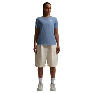 Camiseta Nike M/C Club Essentials Feminina DX7902-486