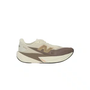 Tênis New  Balance Fuelcell Rebel V5 Feminino WFCXLJ5