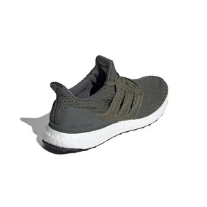 Tênis Adidas UltraBoost Masculino Ativa Esportes