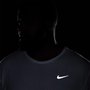 Camiseta Nike Dri-Fit Miler Rule Masculina CU5992-100